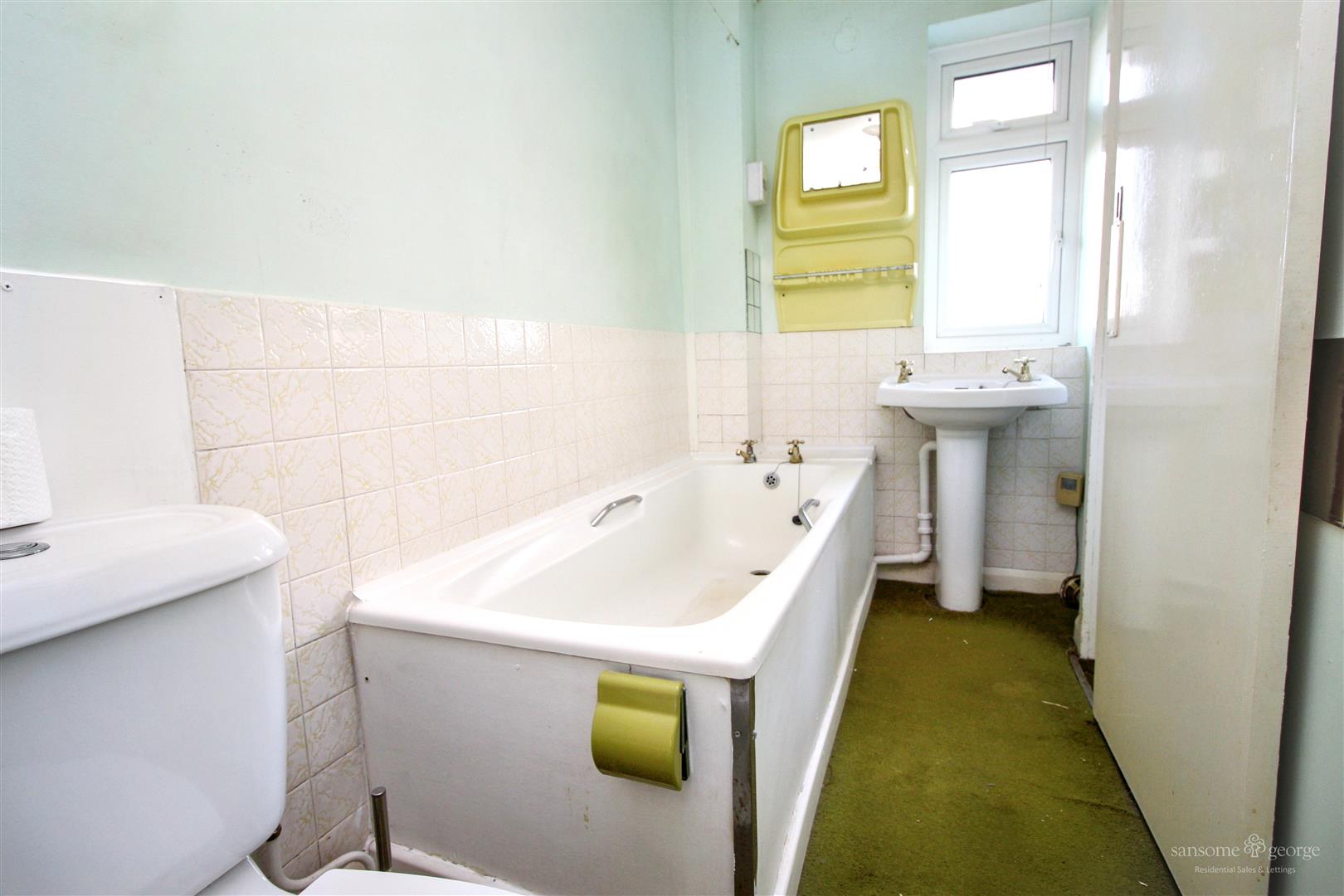 Newbery Close, Tilehurst, Reading